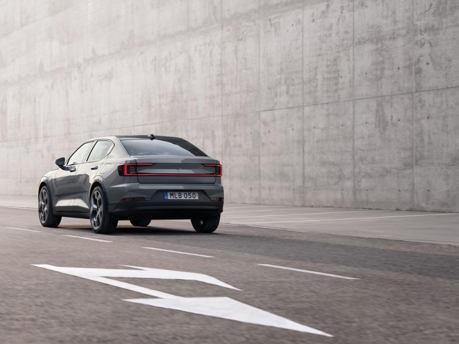  Polestar 2 2019 года  (WW) (фото 17 из 33)